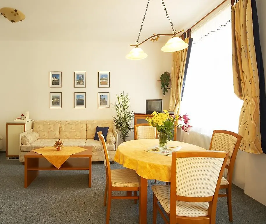 Apartments Vysehrad With Free Parking Praga
