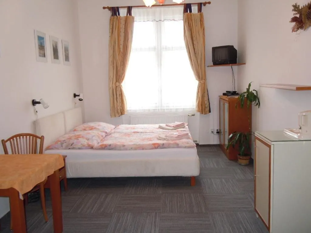 Apartments Vysehrad With Free Parking Praga 0*,  Czechy
