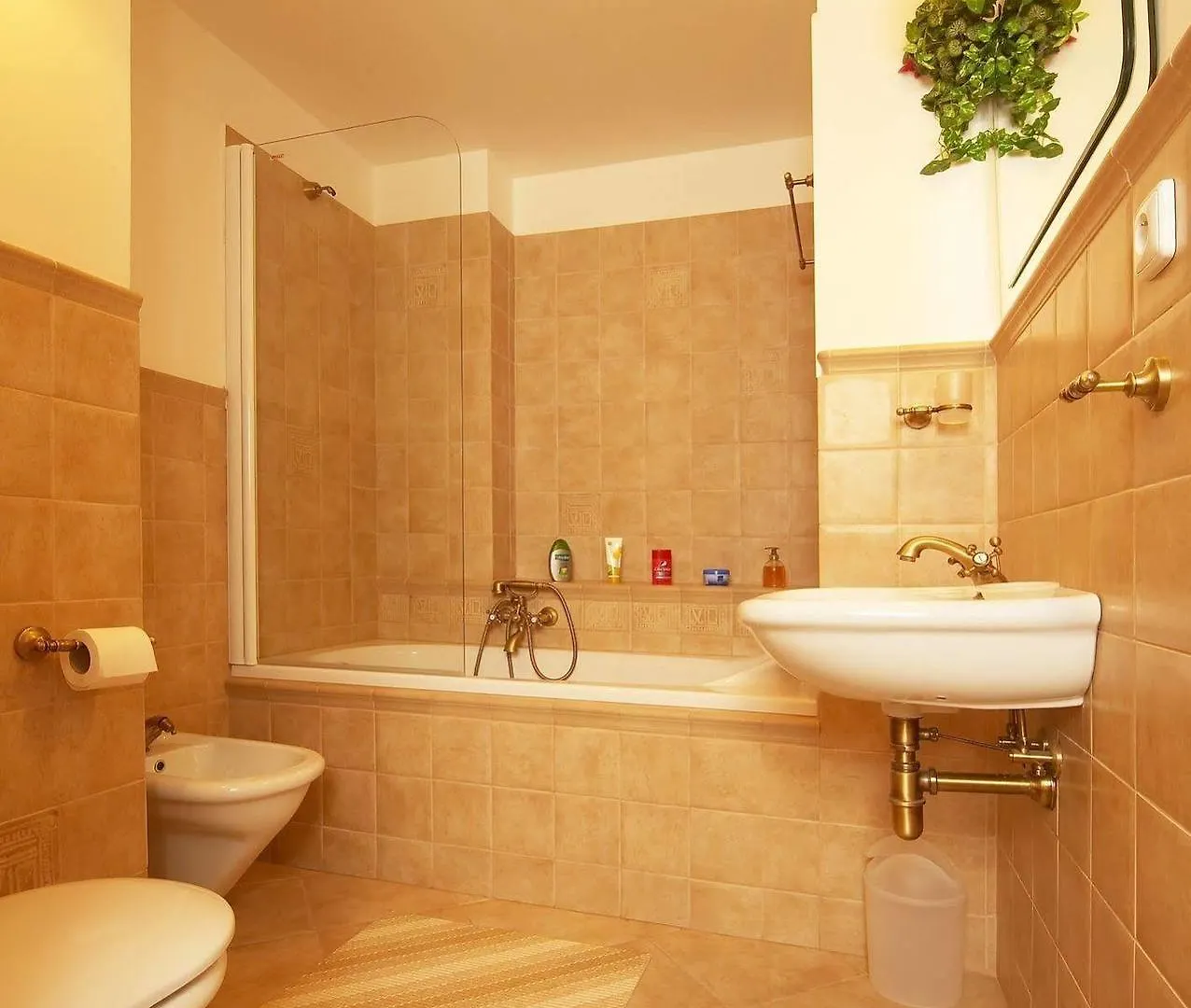 Apartments Vysehrad With Free Parking Praga Czechy