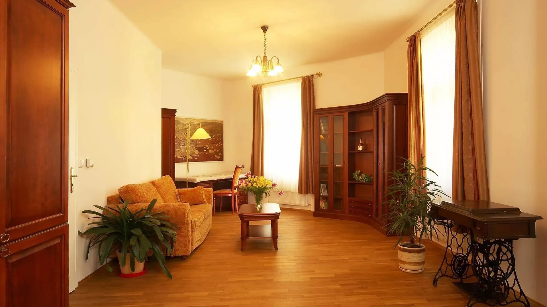 Apartments Vysehrad With Free Parking Praga Czechy