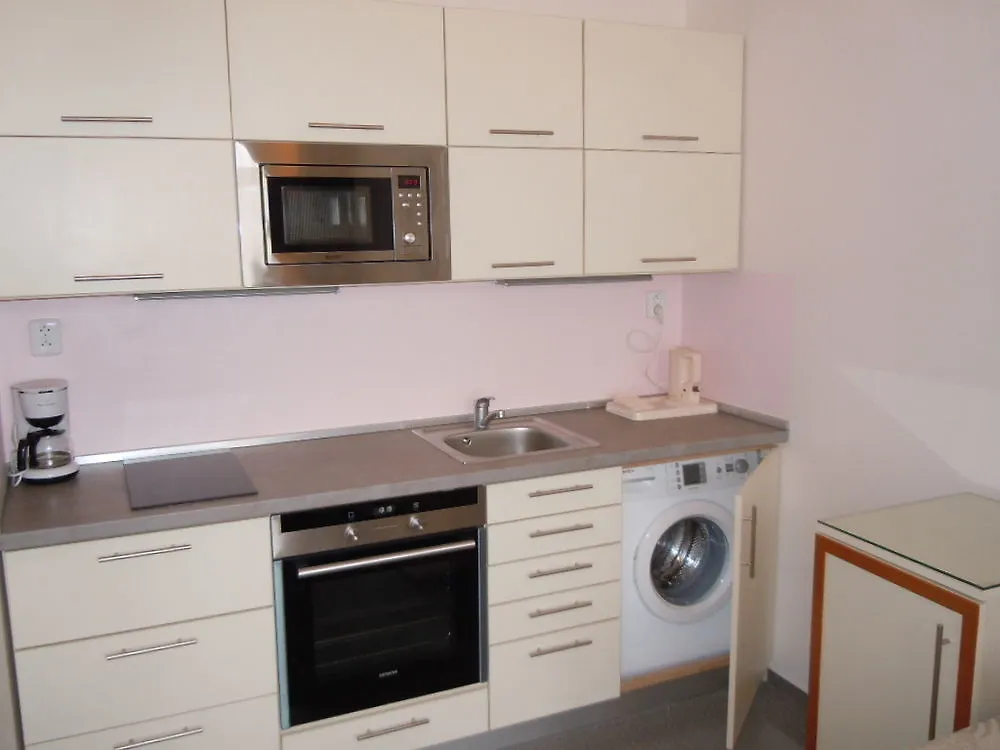 Apartments Vysehrad With Free Parking Praga