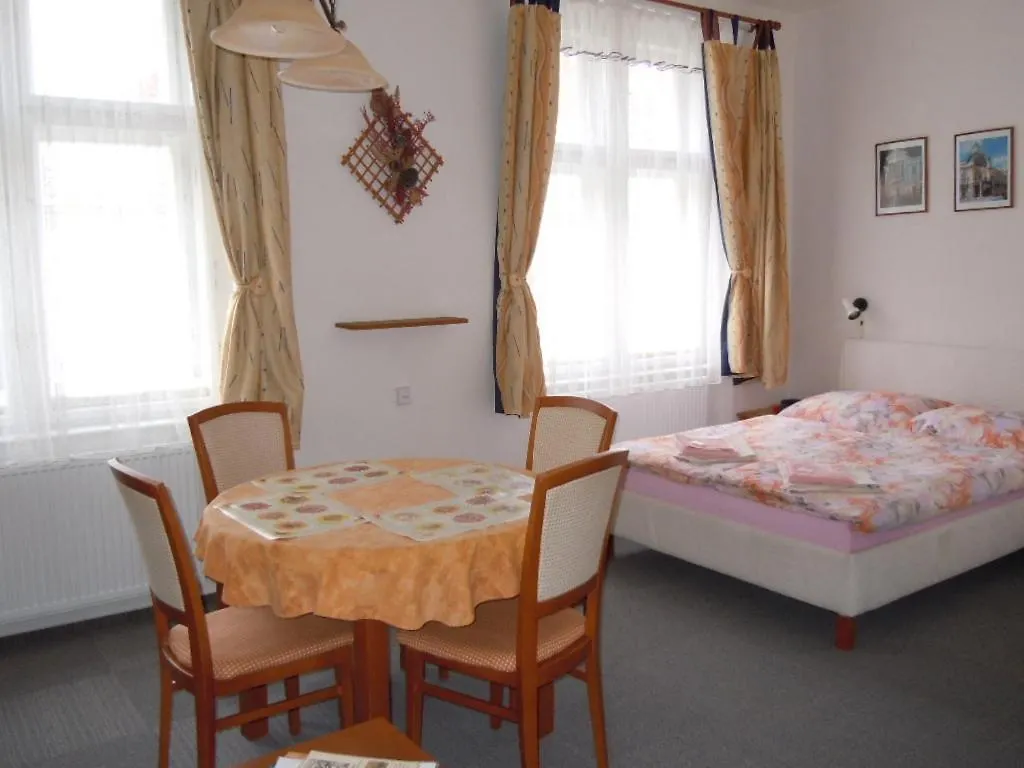 Apartments Vysehrad With Free Parking Prague